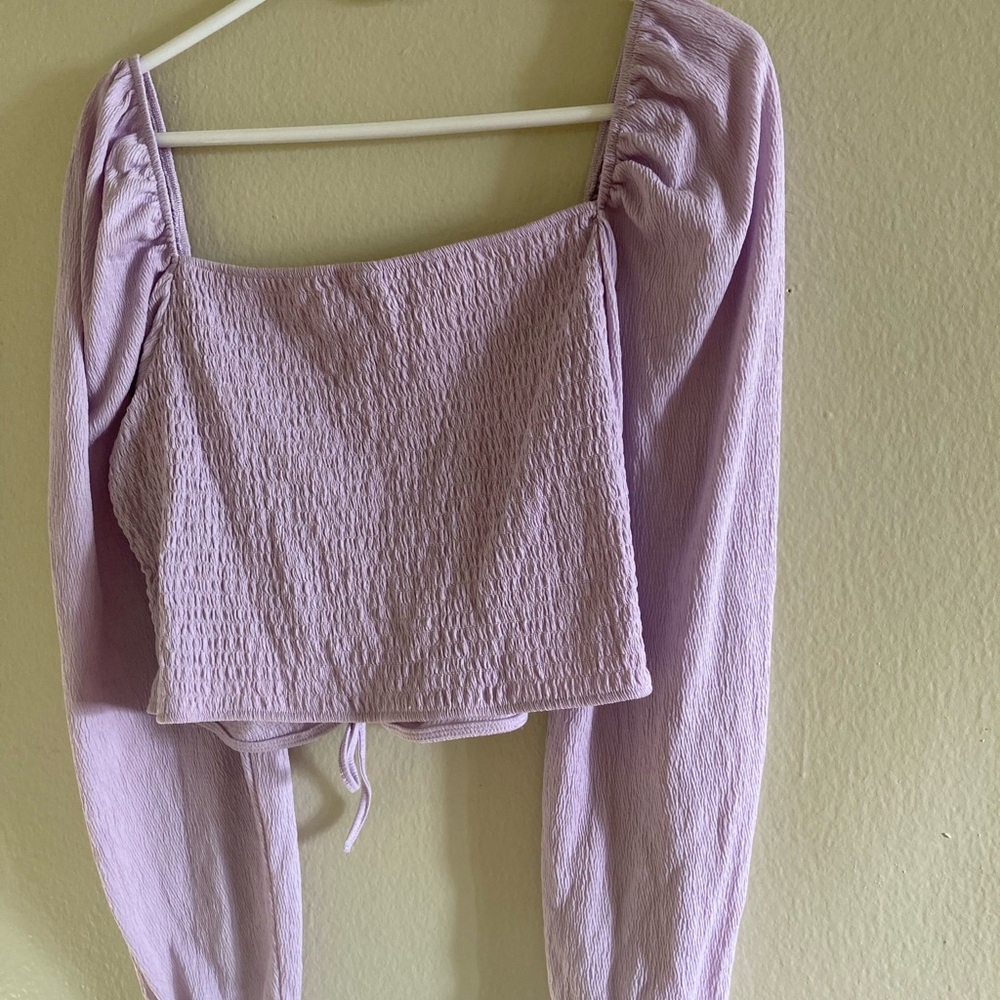 womens light purple top